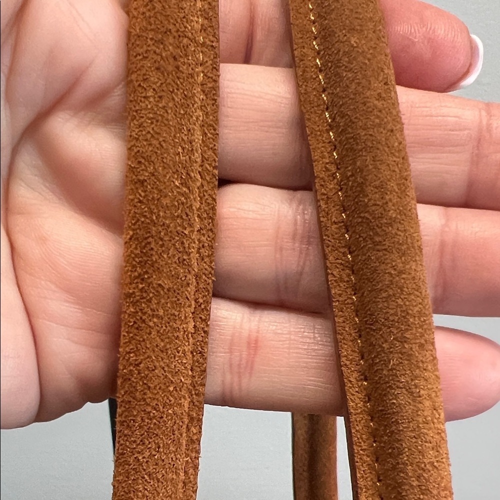 Marlon Firenze | “Eva” Ring Hook Leather Suede Tote - Picture 10 of 11